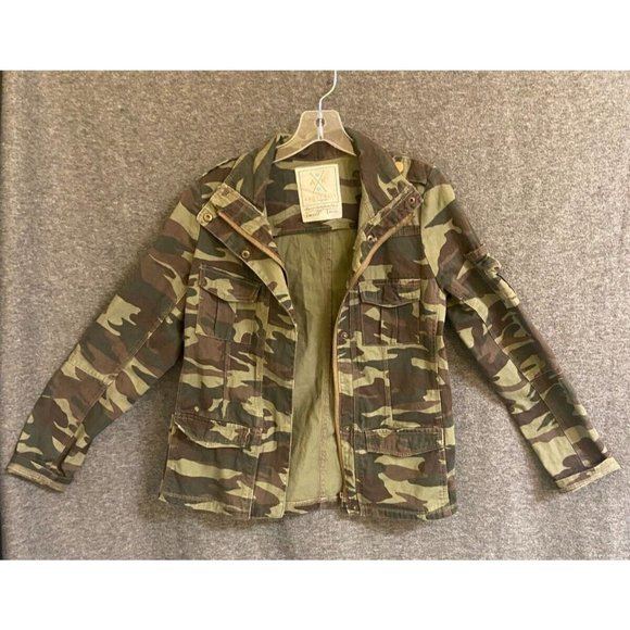 Green Camouflage Zip Up Military Jacket Size Small. Brand: Angel Kiss. 5 pocket. - Picture 2 of 8
